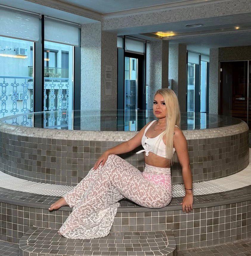 Chica busca chico en Alicante: 