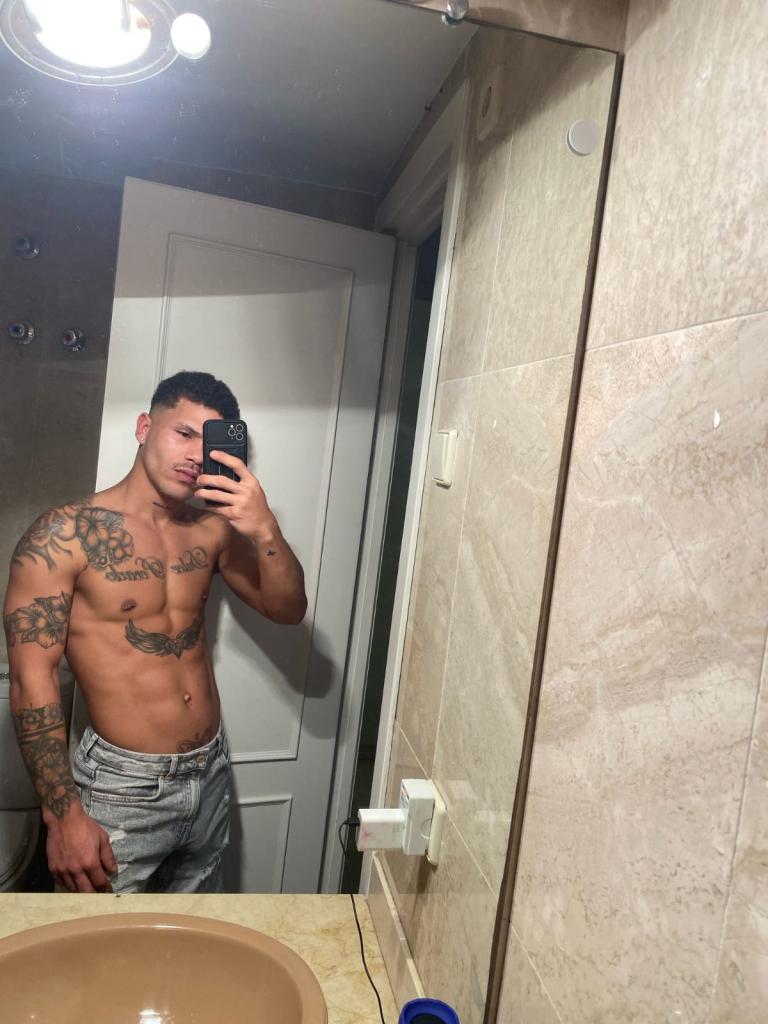 Chico busca chica en Barcelona: 