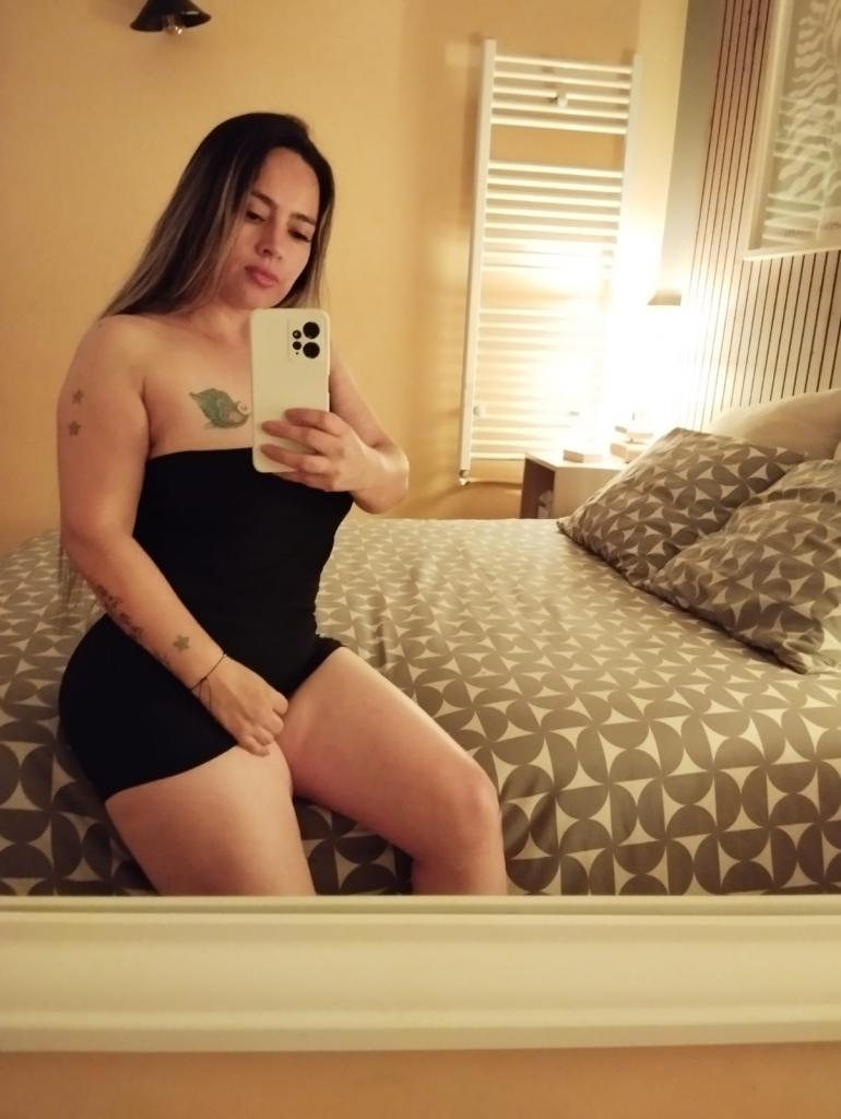 Chica busca chico en Alicante: 