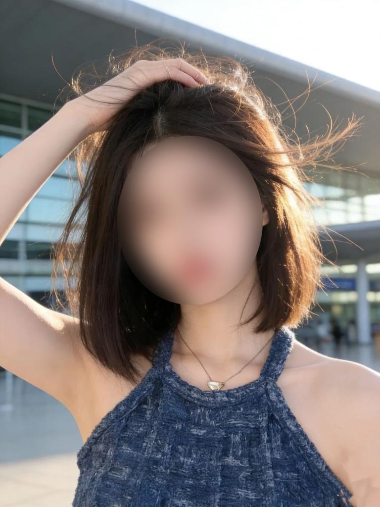 605741162: Chica busca chico en La Coruña