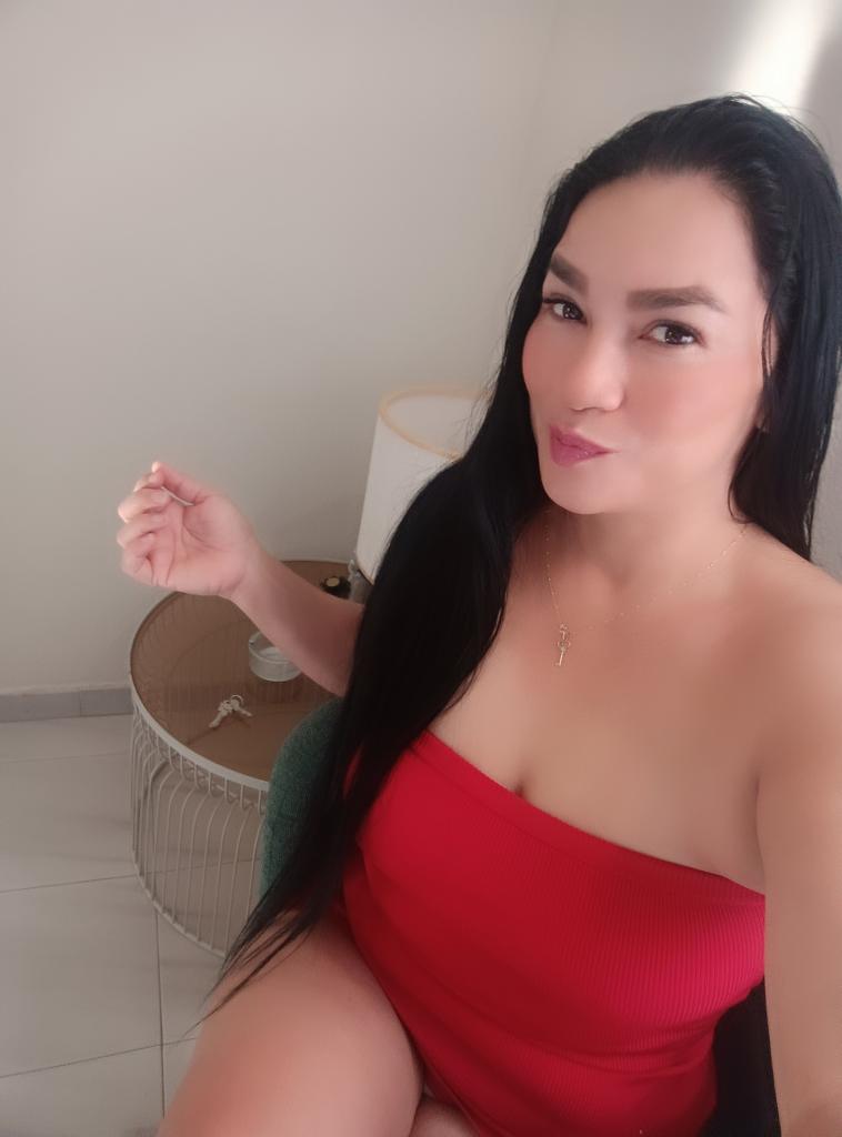 Chica busca chico en Mallorca: 