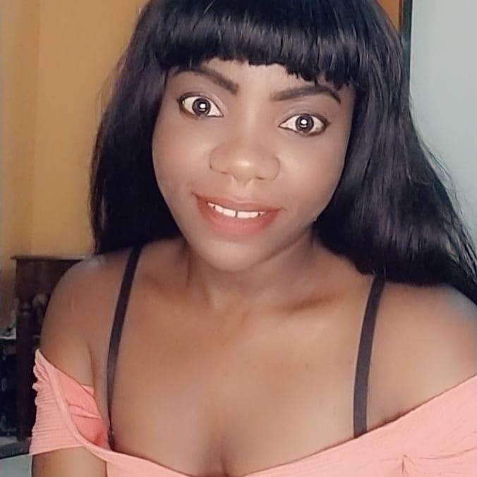 Chica busca chico en Cádiz: 