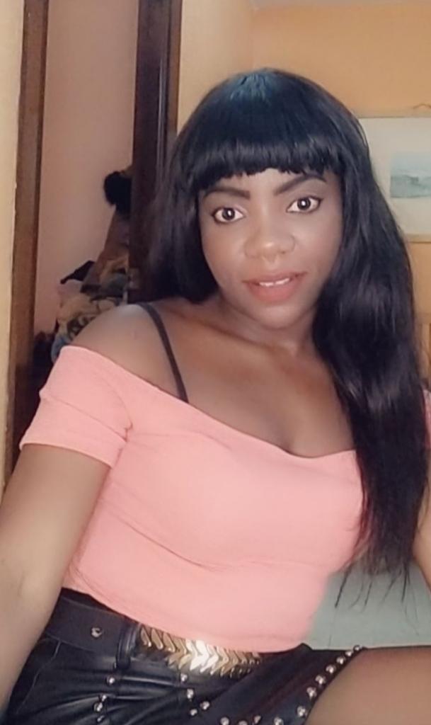 Chica busca chico en Cádiz: 