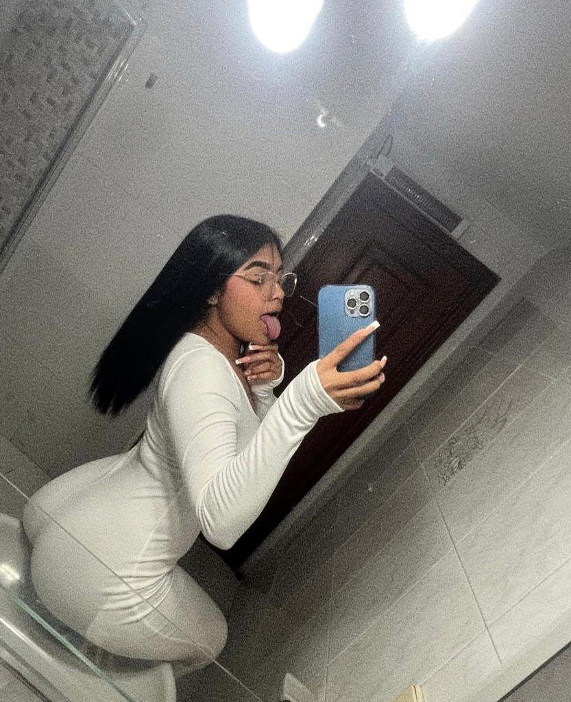 Chica busca chico en Tenerife: Chica busca chico