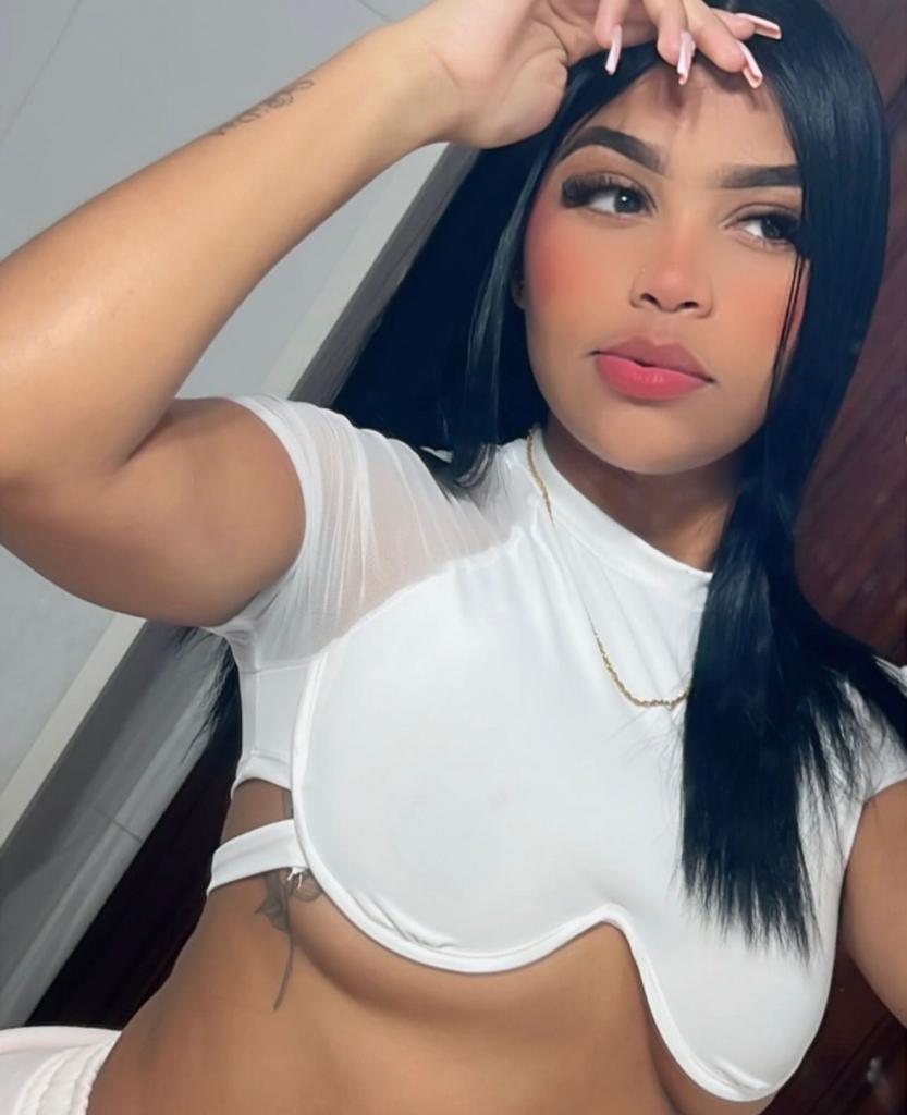 Chica busca chico en Tenerife: 