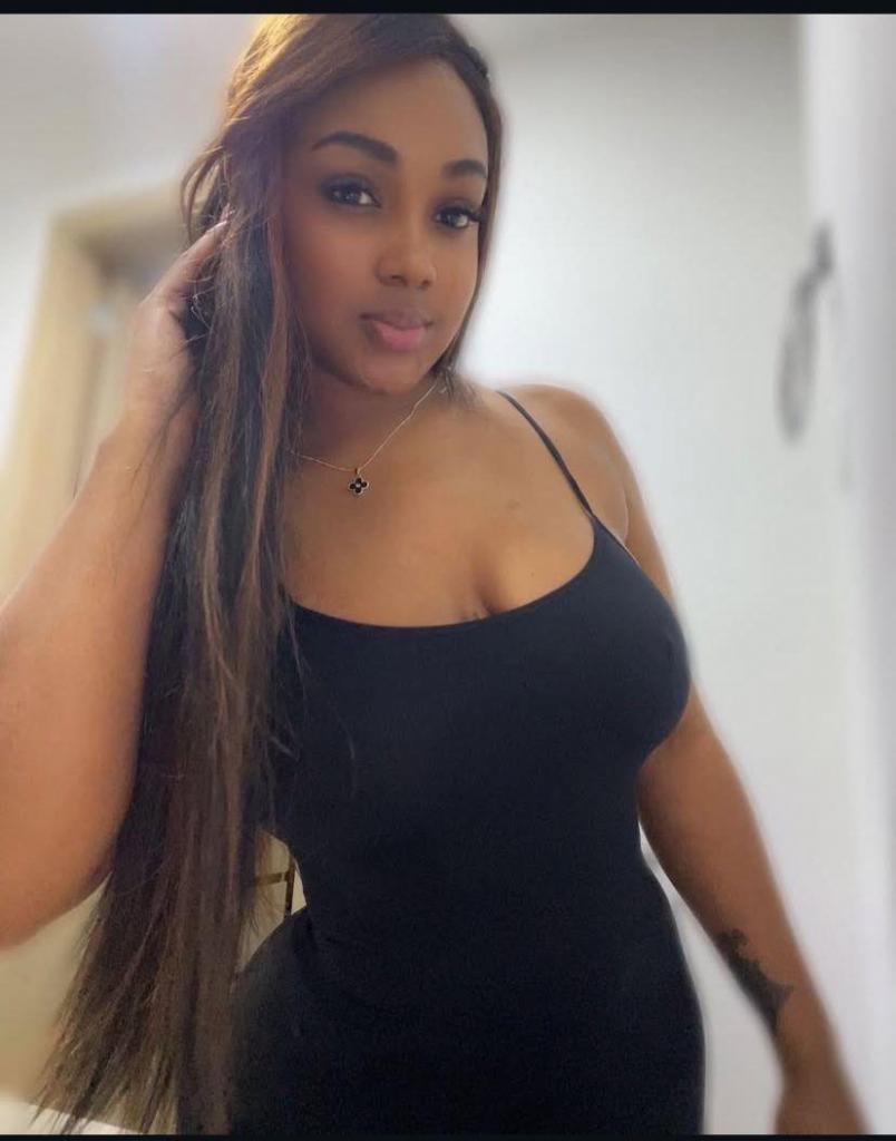 Chica busca chico en Granada: 