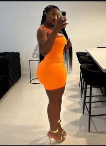 666193048: Chica busca chico en Barcelona