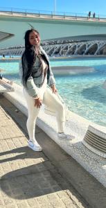 631524257: Chica busca chico en Valencia