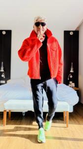 608259318: Virtual en Barcelona