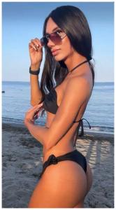 666314526: Chica busca chico en Ibiza