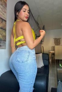 641808579: Chica busca chico en Madrid