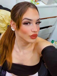 665293639: Transexual en Barcelona