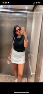 695415776: Chica busca chico en Madrid