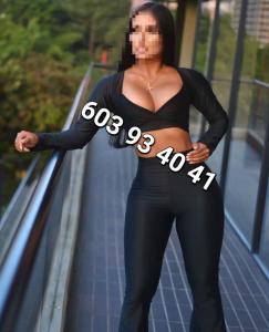 603934041: Chica busca chico en Badajoz