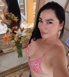 631207375: Chica busca chico en Mallorca