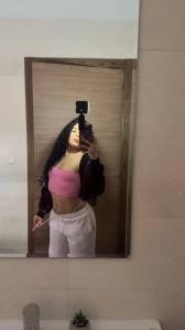 691460740: Chica busca chico en Sevilla