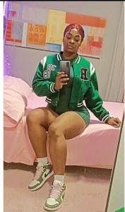 613904217: Chica busca chico en Zaragoza