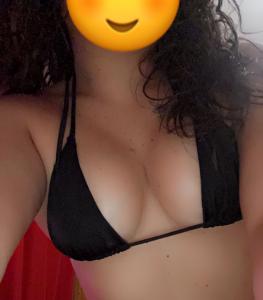 642544082: Chica busca chico en Madrid