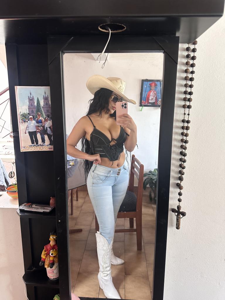 637107610: Chica busca chico en Madrid