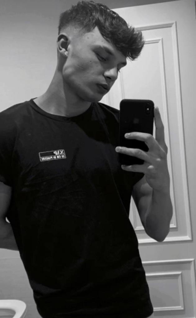 617836030: Chica busca chico en Guipúzcoa