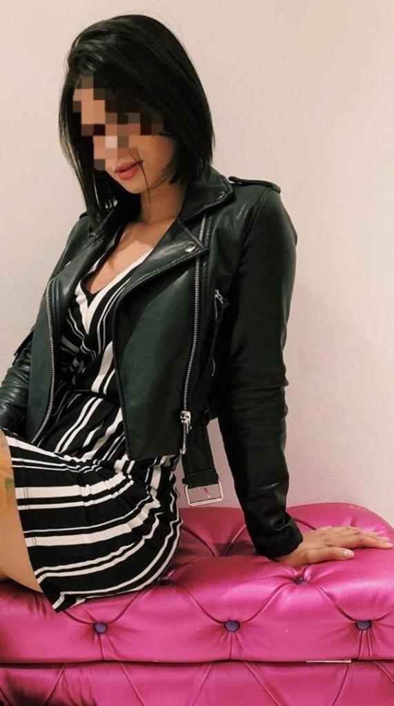 632223919: Chica busca chico en León