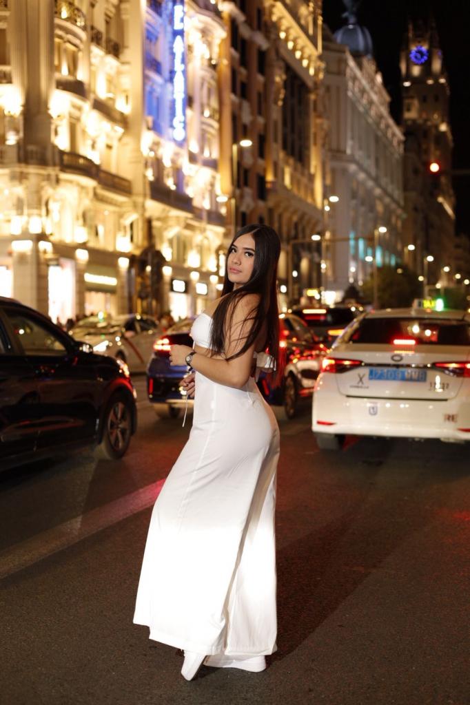 Chica busca chico en Alicante: 