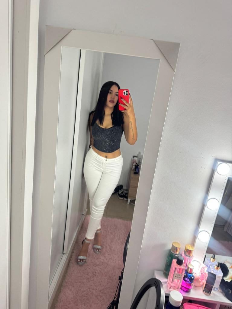 Chica busca chico en Tenerife: 