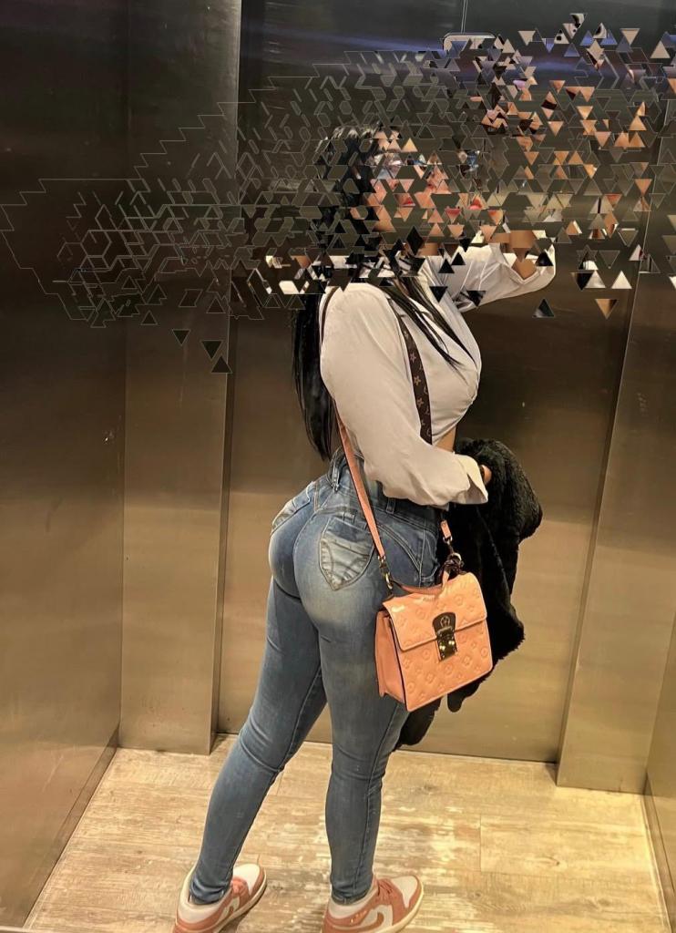 623425391: Chica busca chico en Alicante