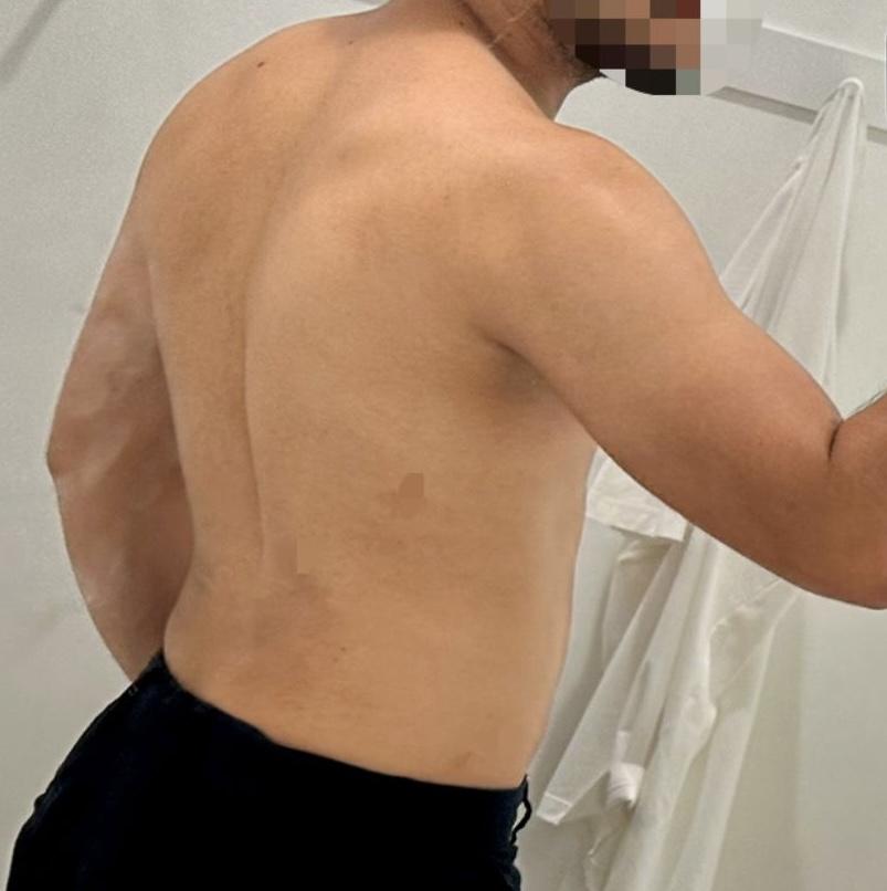 Chico busca chica en Sevilla: 