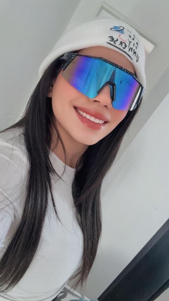 Chica busca chico en Tenerife: 