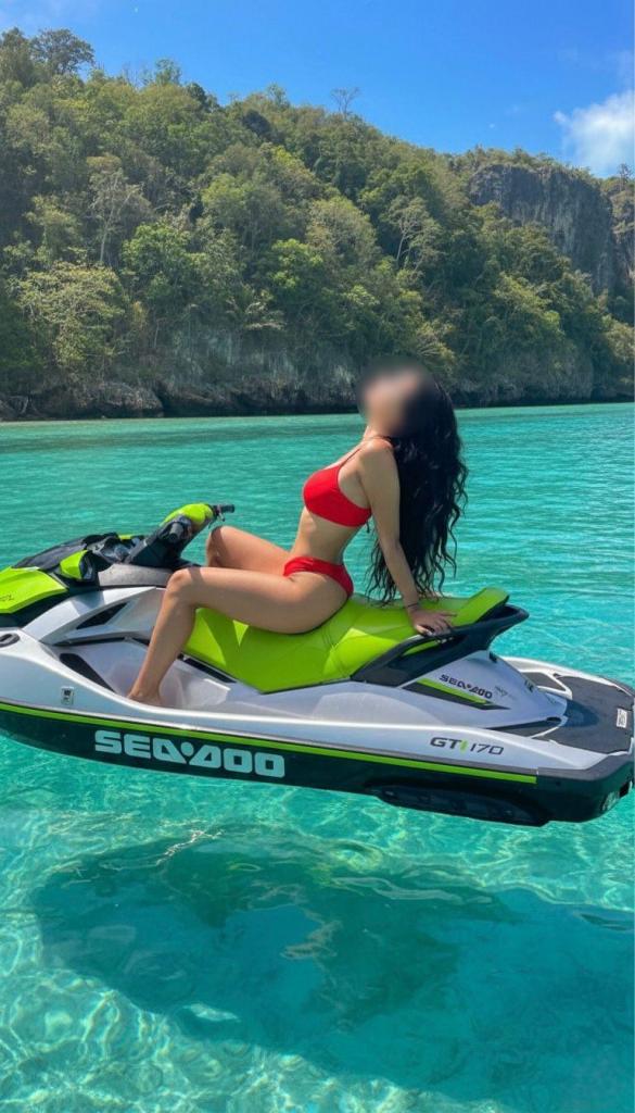 Chica busca chico en Tenerife: 