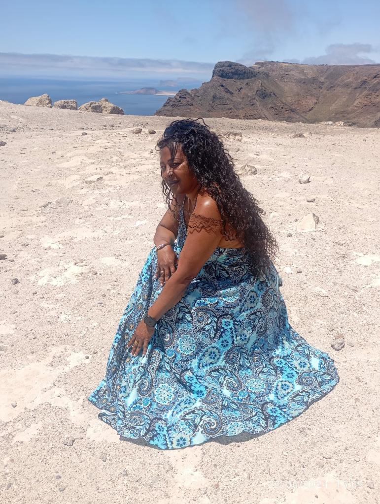 685063680: Chica busca chico en Sevilla