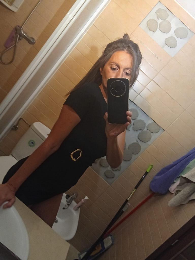 623303363: Chica busca chico en Barcelona