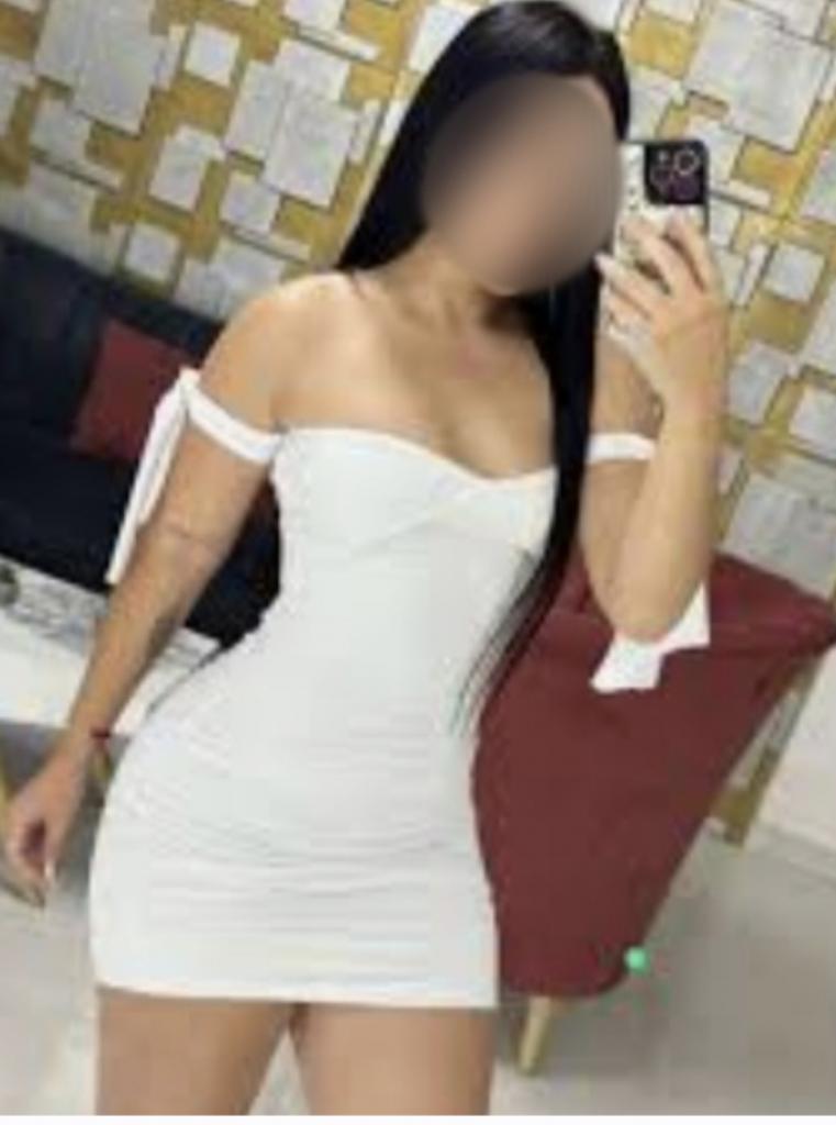 Chica busca chico en Madrid: Chica busca chico