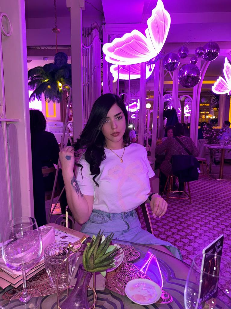 607283711: Chica busca chico en Tenerife