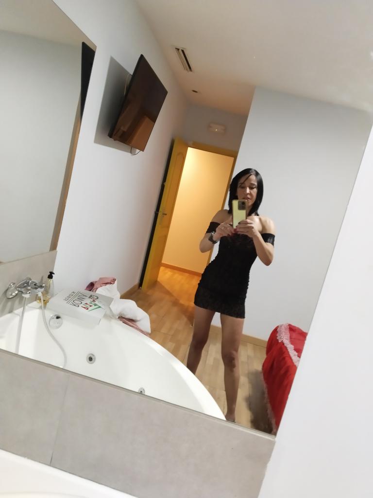 Chica busca chico en Gerona: 