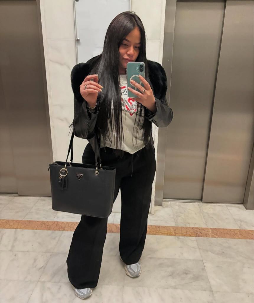 617047187: Chica busca chico en Madrid