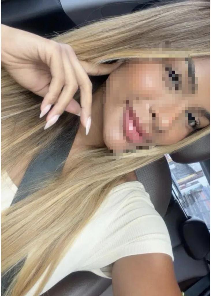 Chica busca chico en Granada: 