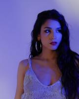 605701884: Chica busca chico en Barcelona