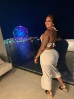 613964258: Chica busca chico en La Coruña