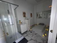 641843442: Chica busca chico en Cádiz