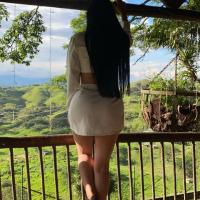 613661397: Chica busca chico en Madrid