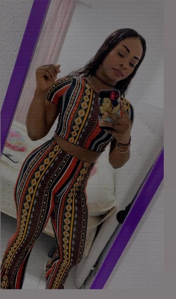 613904217: Chica busca chico en Zaragoza