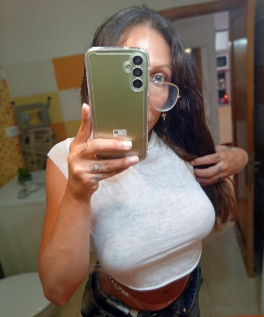 Chica busca chico en Tenerife: 