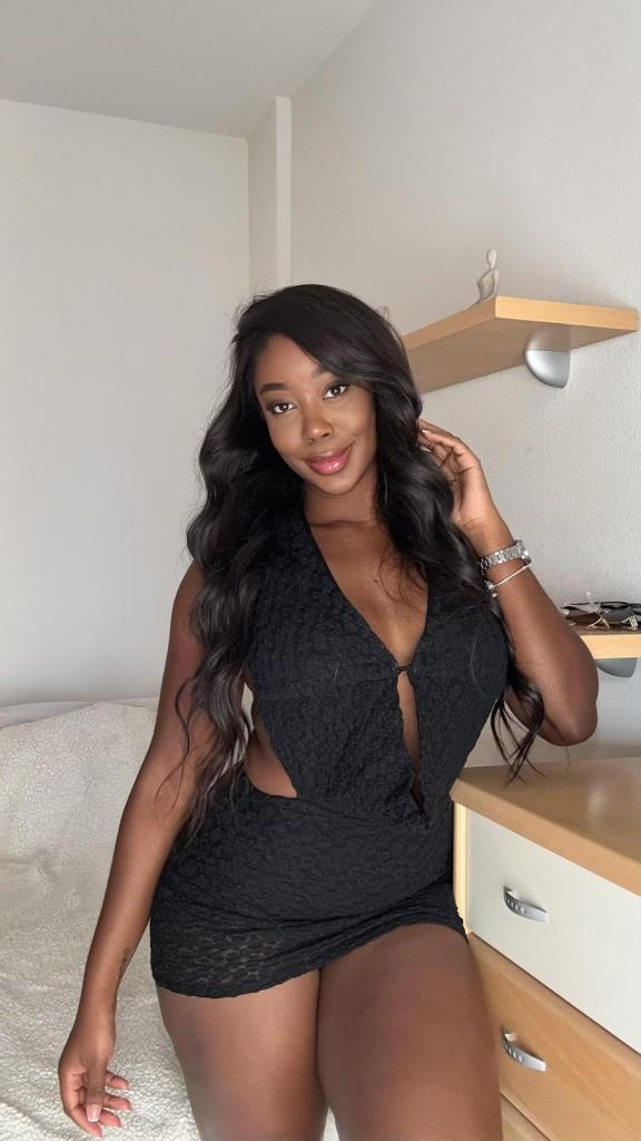 Chica busca chico en Barcelona: 