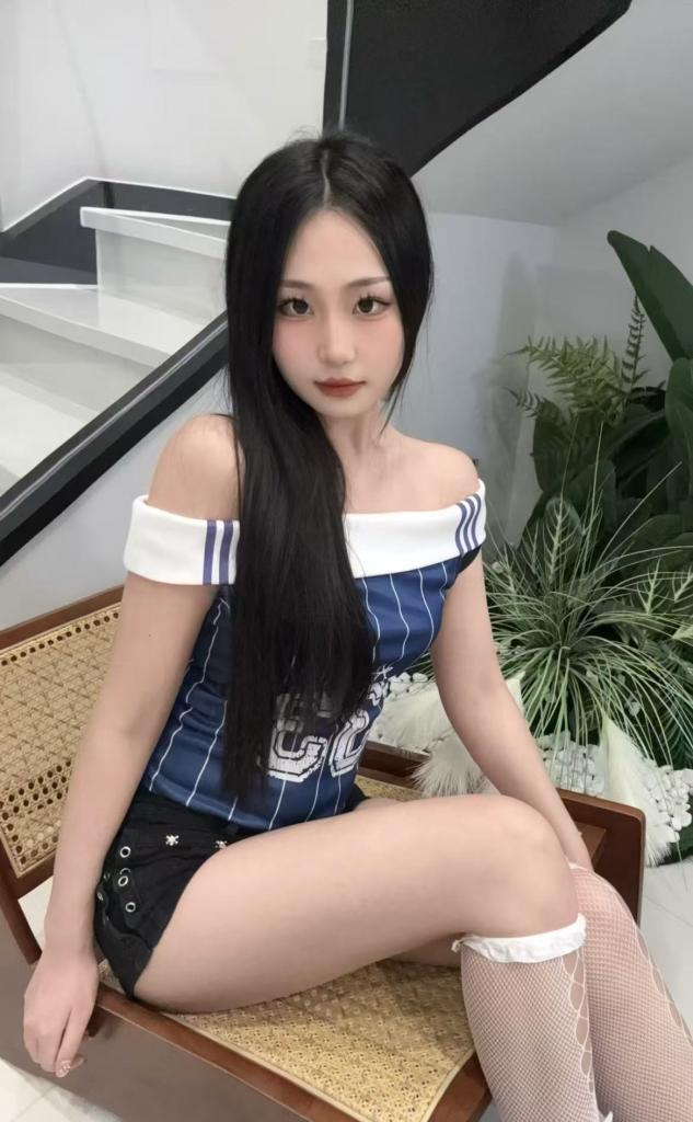 Chica busca chico en Barcelona: Chica busca chico