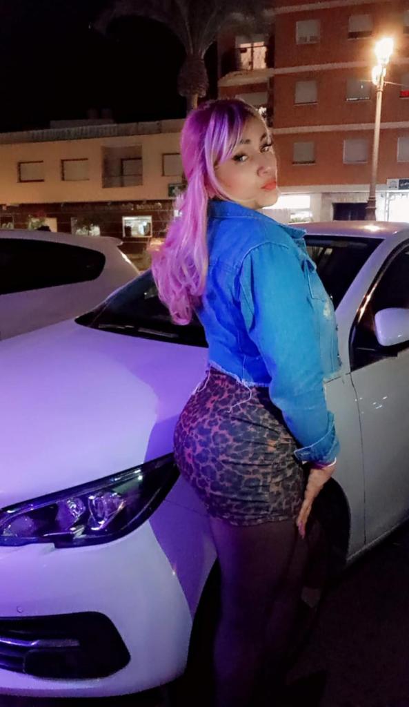 Chica busca chico en Sevilla: 