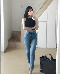 635881882: Chica busca chico en Valencia