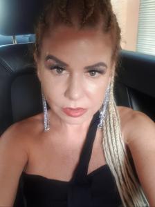 Chica busca chico en Ibiza: 