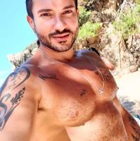 666356206: Chico busca chica en Barcelona